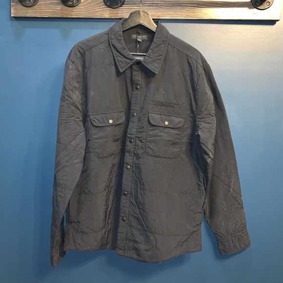 Destination garment-dyed packable nylon jacket - Picture 2 of 8